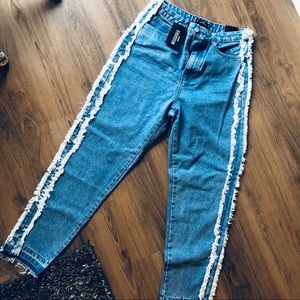 nwt misguided riot mom jeans size 8 fringe detail